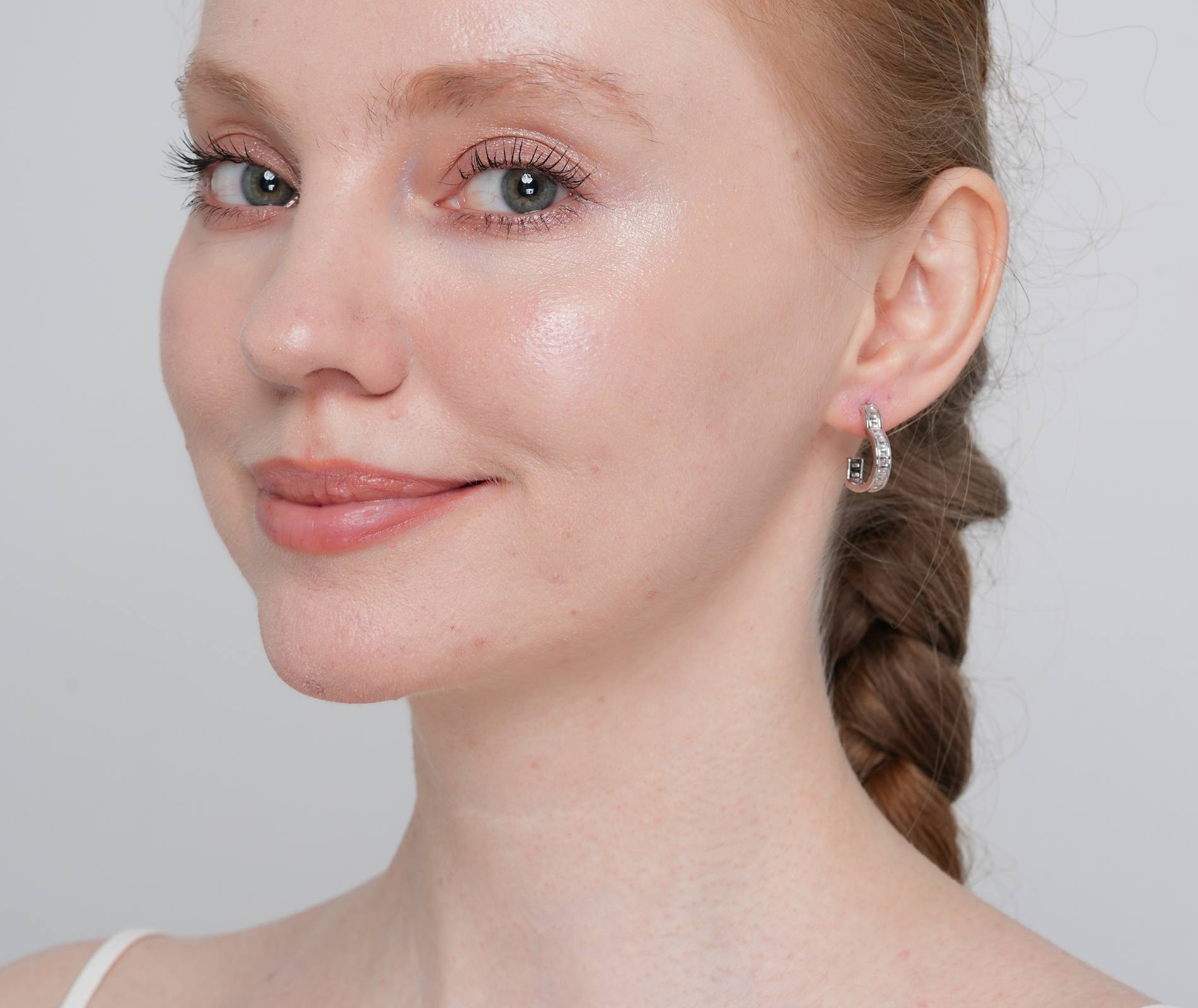 Shining Star Jewelry Unique Design Baguette Diamond CZ Women Heart Stud Earrings Shining Star Jewelry Unique Design Baguette Diamond CZ Women Heart Stud Earrings