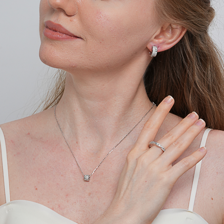 Custom Jewelry Manufacturers for Small Businesses