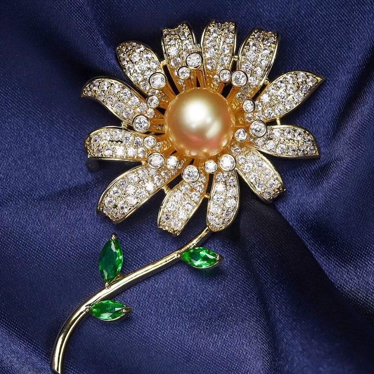 Hip Hop Jewelry Photography & Videography | Wholesale Custom Jewelry Manufacturer | Design & Production Factory in China