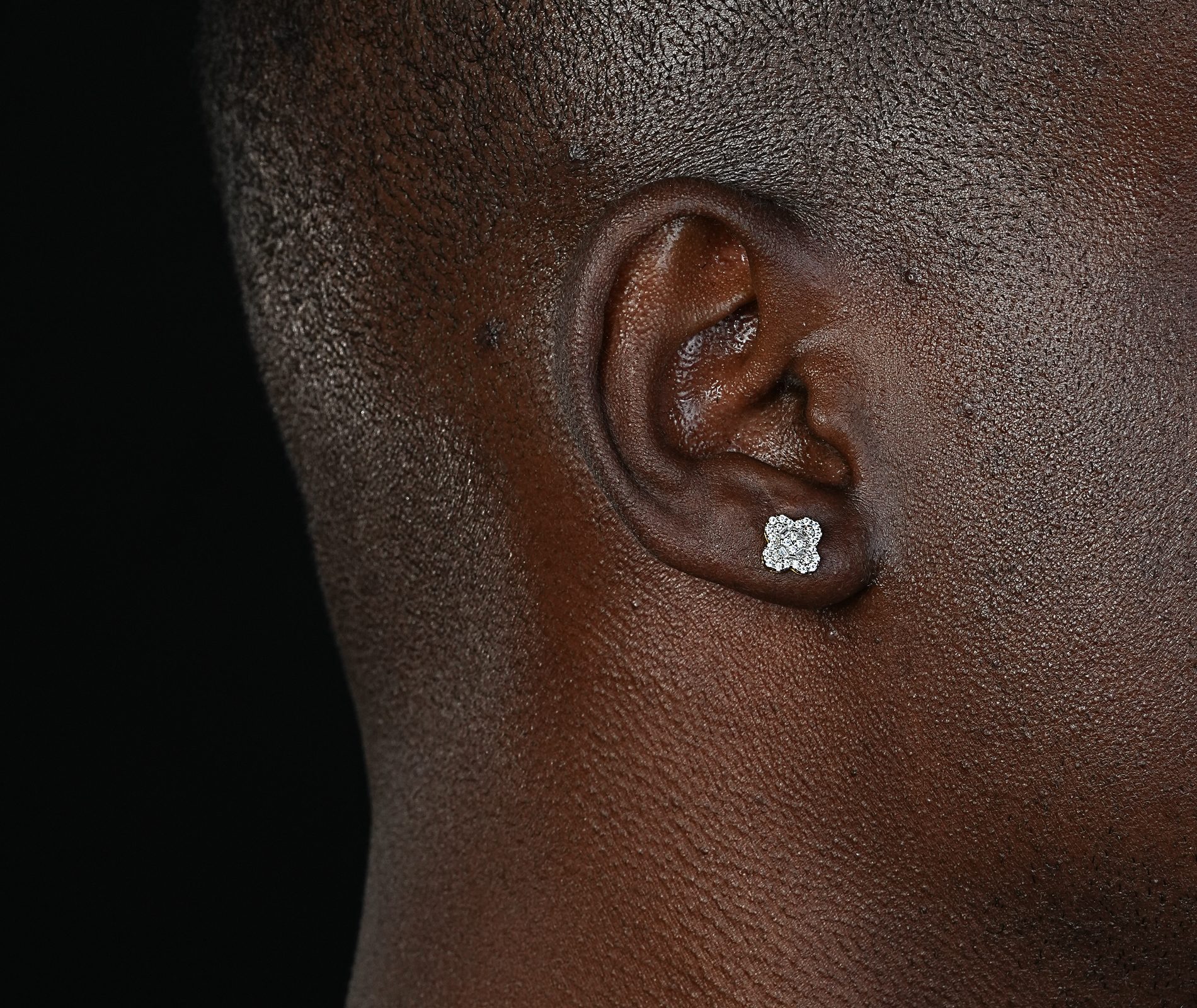 Shining Star Jewelry Iced Out High Quality Classic Fashion Lucky Clover Earrings