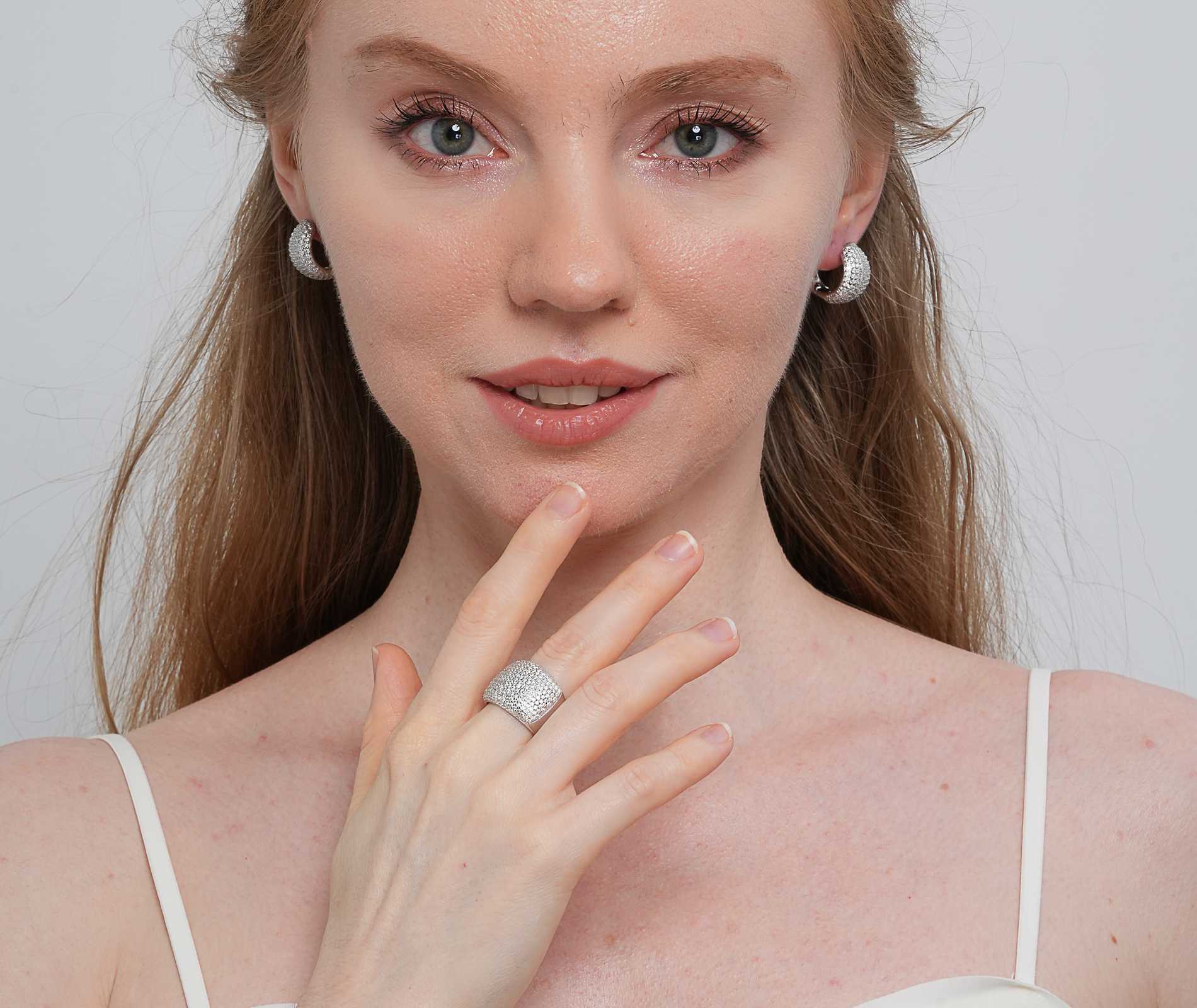 Shining Star Jewelry Women's Iced Out Zircon Chunky 925 Silver Jewelry Set