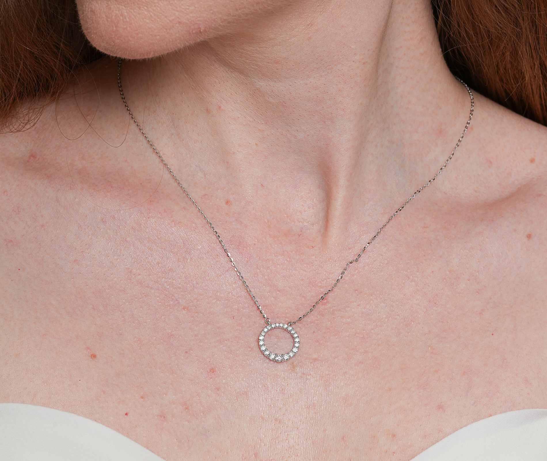 Shining Star Jewelry Adjustable Moissanite Hollow Circle Pendant Fine Necklace