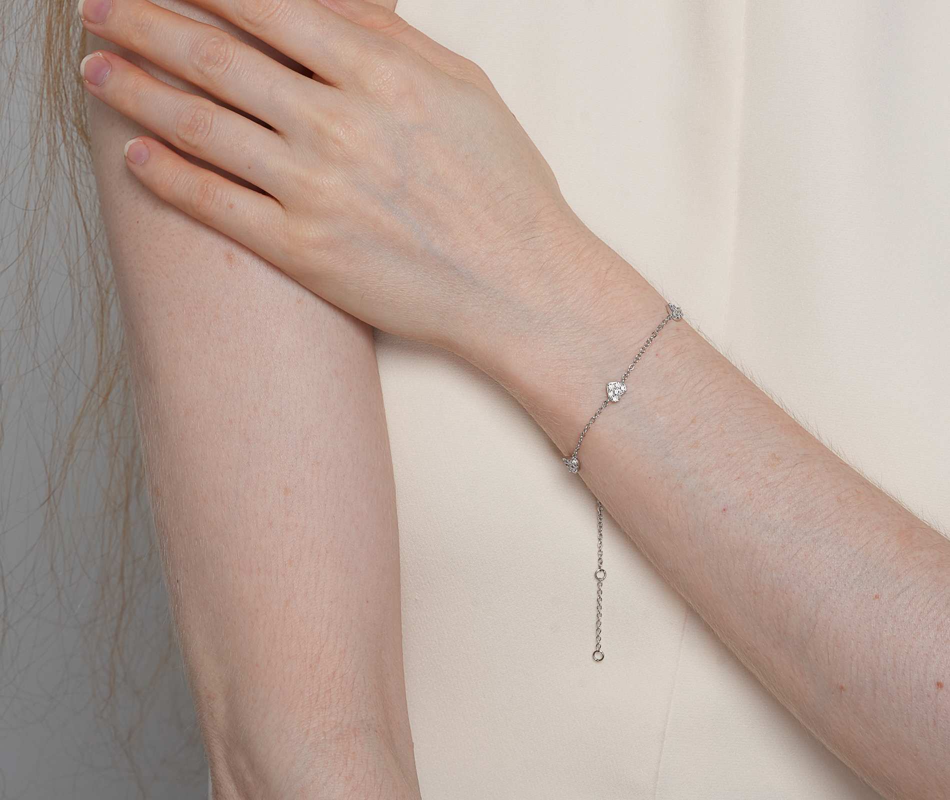 Shining Star Jewelry Adjustable Zircon Love Heart Women's Fine Bracelet