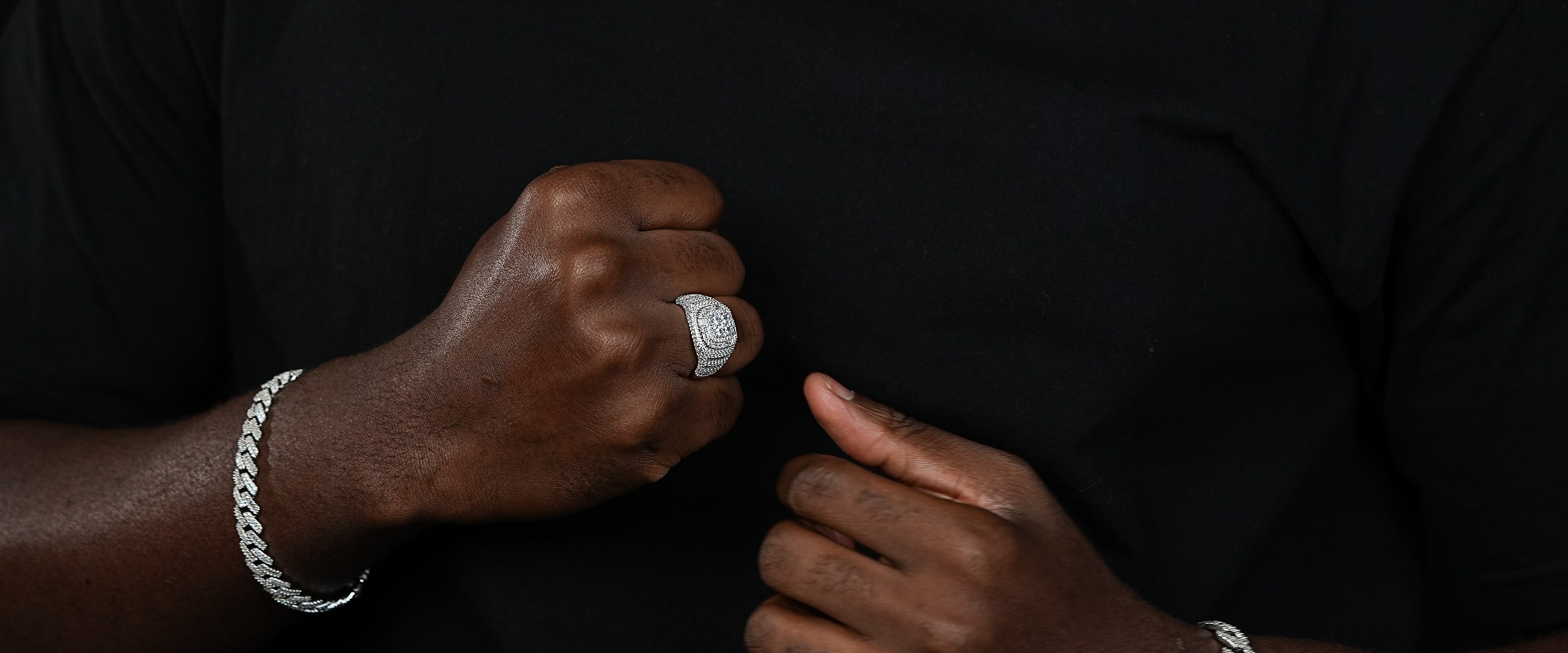 Shining Star Jewelry Men Silver Sparkling Cubic Zirconia Iced Out Cluster Ring