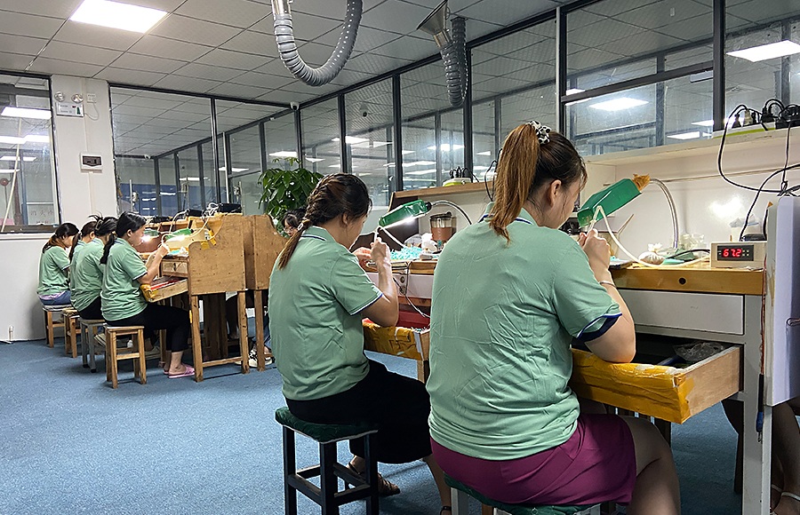 Wholesale Custom Hip-Hop Jewelry Wholesale Custom Hip-Hop Jewelry