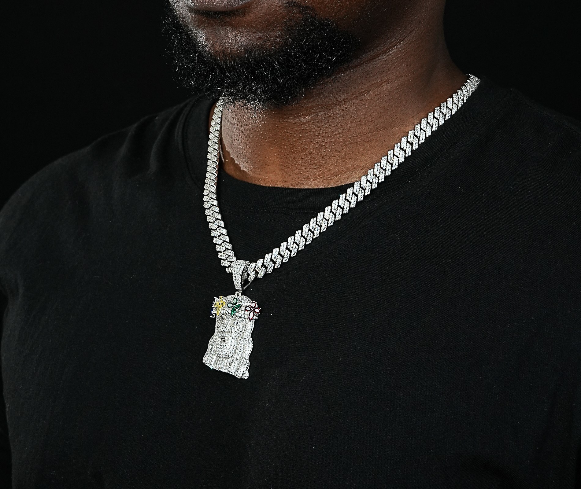 Shining Star Jewelry Fashion Design Colored Diamond Moissanite Jesus Pendant