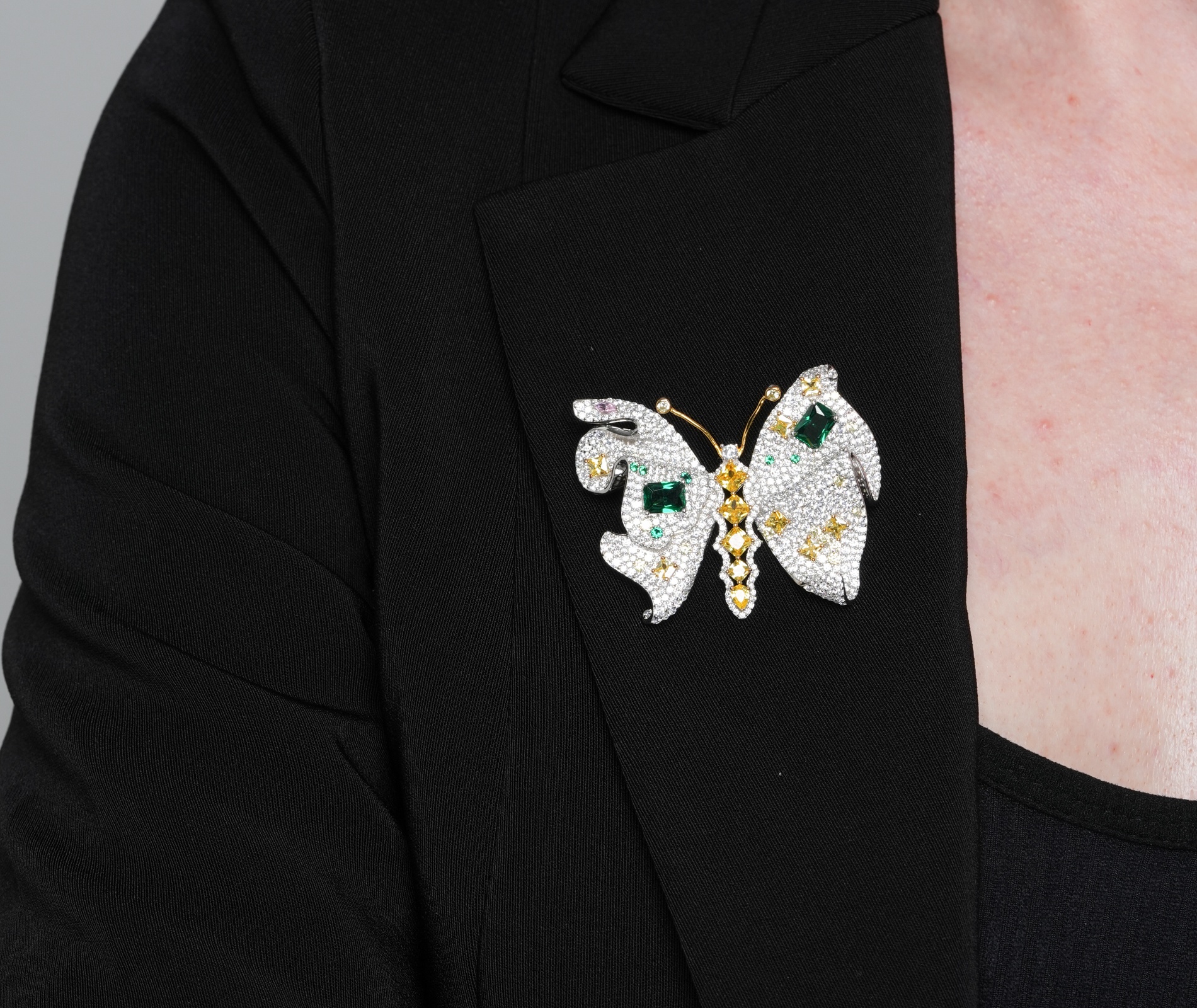 Shining Star Jewelry Colorful Zircon Gemstone Safety Pin Ladies Butterfly Brooch