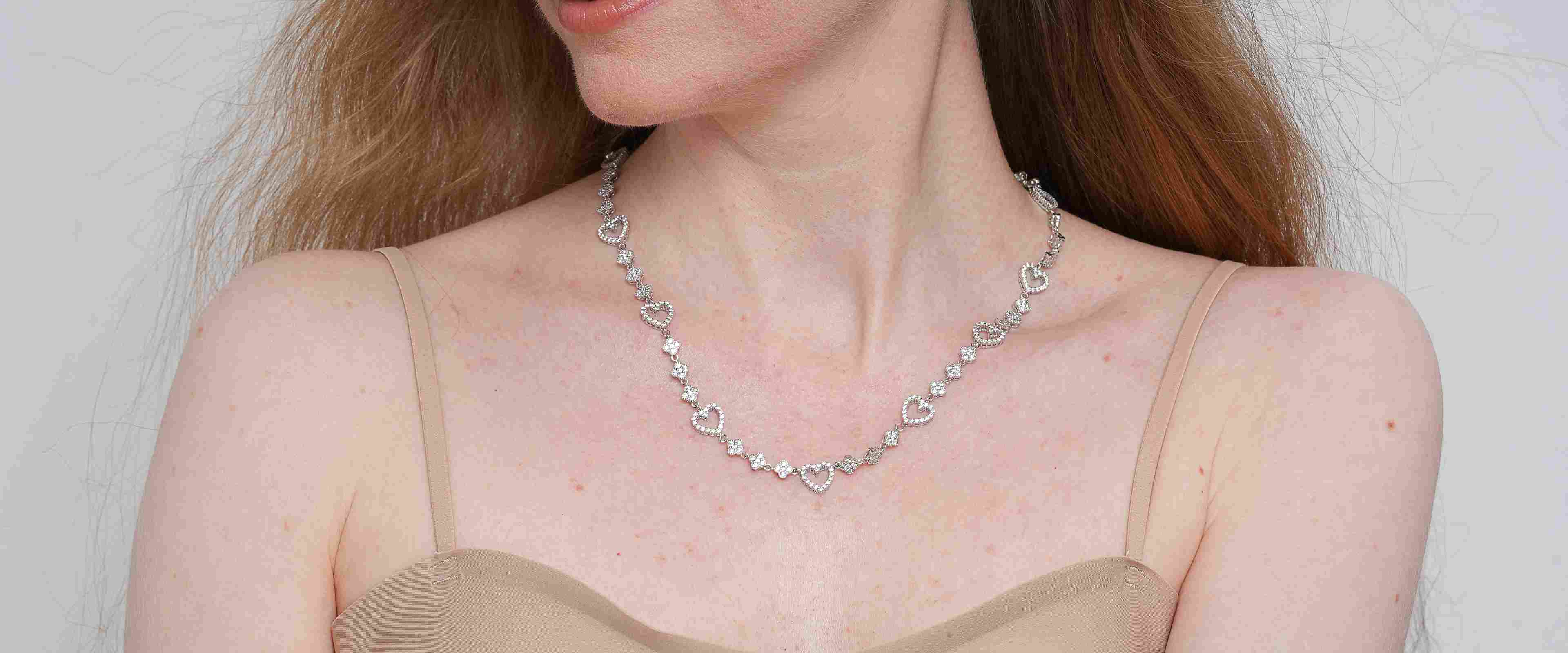 Shining Star Jewelry Women's Fine Moissanite Heart Four Leaf Clover Necklace Shining Star Jewelry Women's Fine Moissanite Heart Four Leaf Clover Necklace