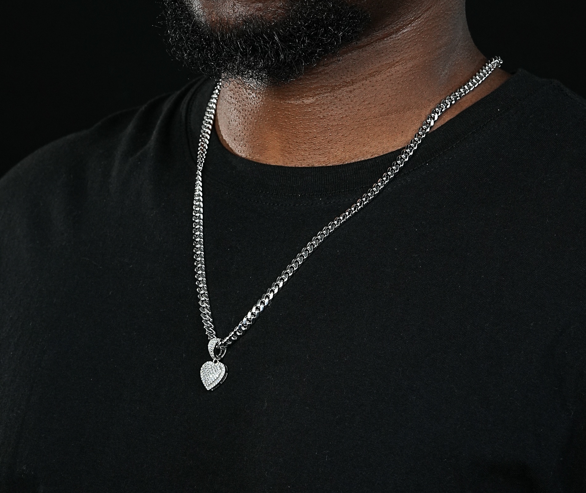 Shining Star Jewelry Simple Cubic Zirconia Sterling Silver Heart Pendant