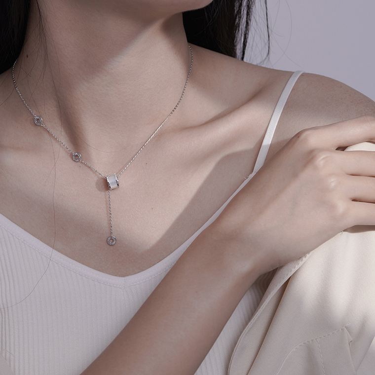 Jewelry Model Photography Services