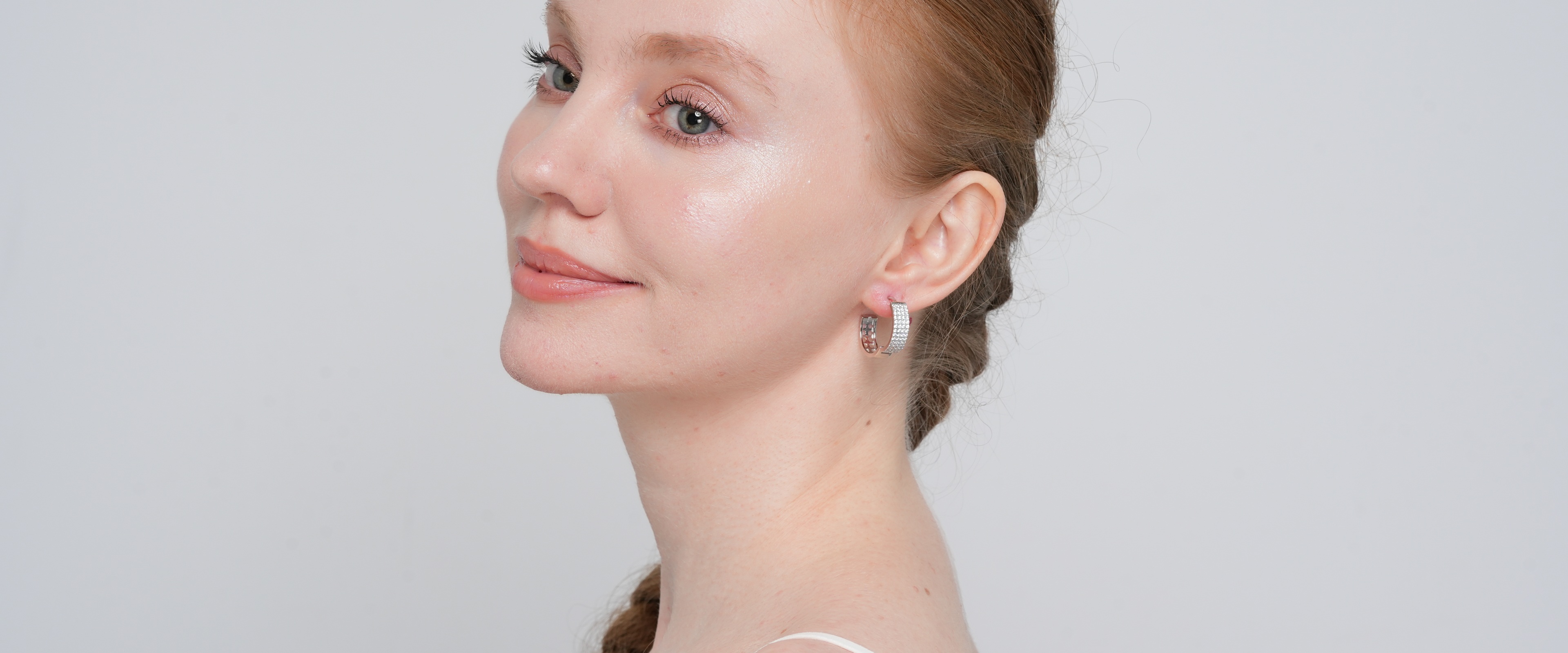 Shining Star Jewelry Fashion Trend 925 Silver Moissanite Huggies Earrings Women Shining Star Jewelry Fashion Trend 925 Silver Moissanite Huggies Earrings Women