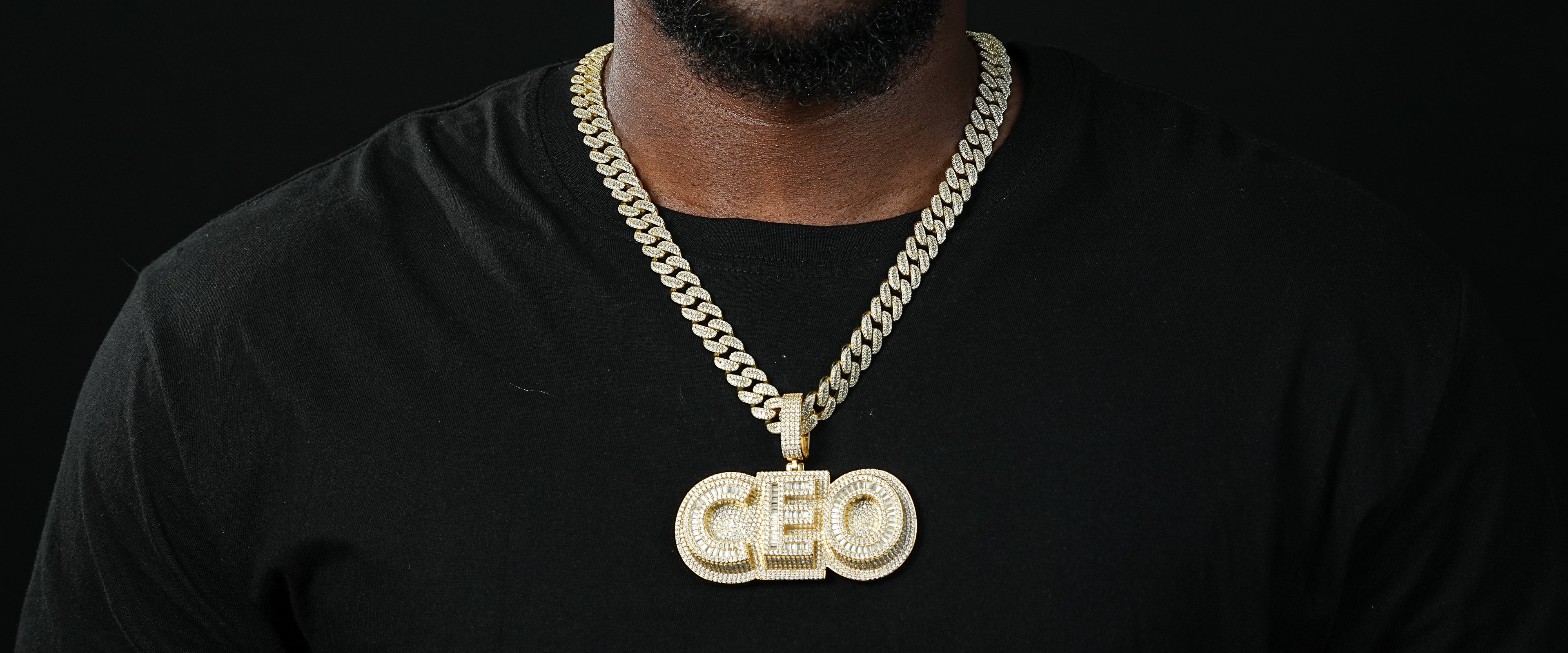 Shining Star Jewelry Custom Mens Gold Plated Zircon Solid Initials CEO Pendant