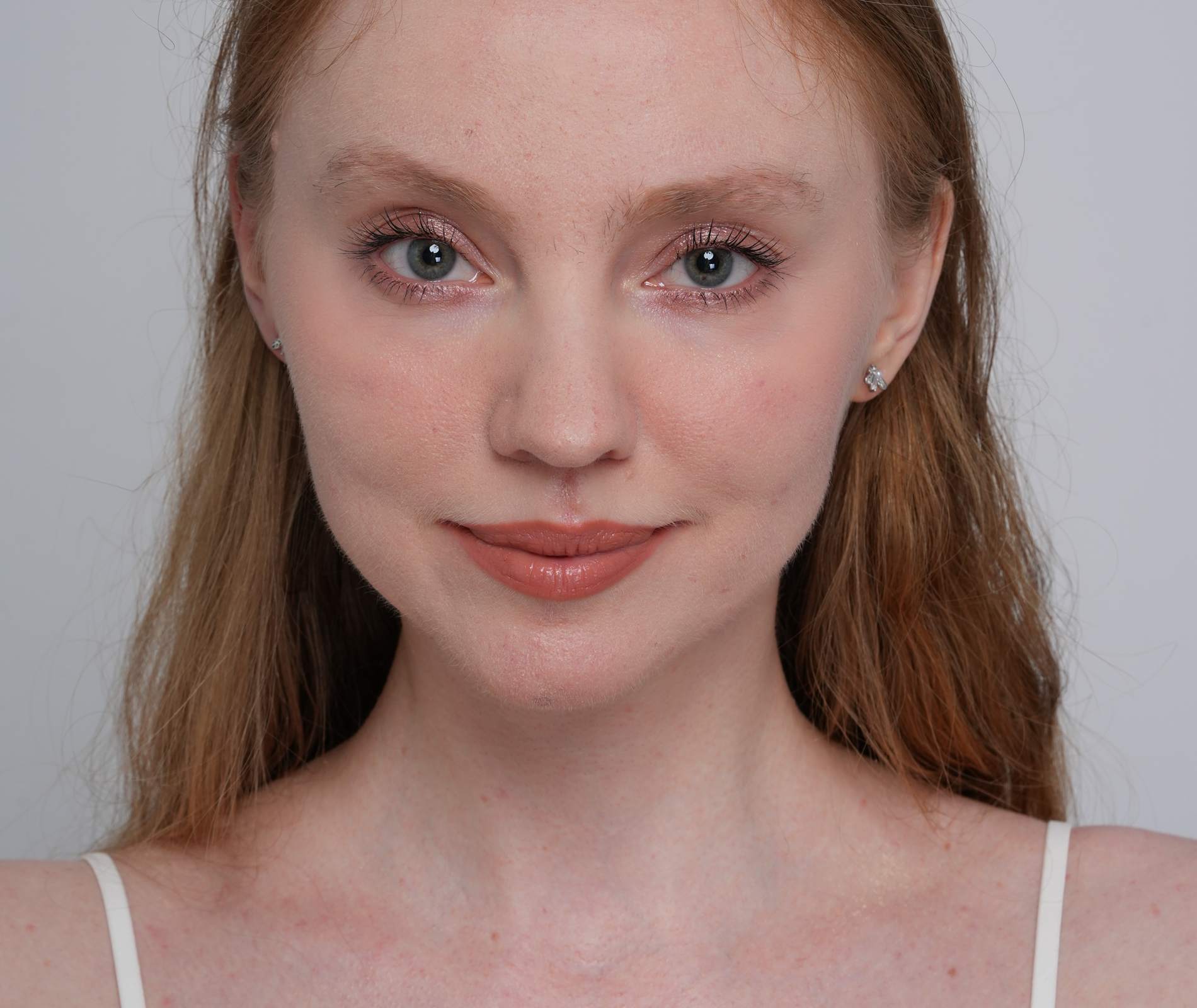 Shining Star Jewelry Women's Sterling Silver Zircon Mini Dragonfly Stud Earrings