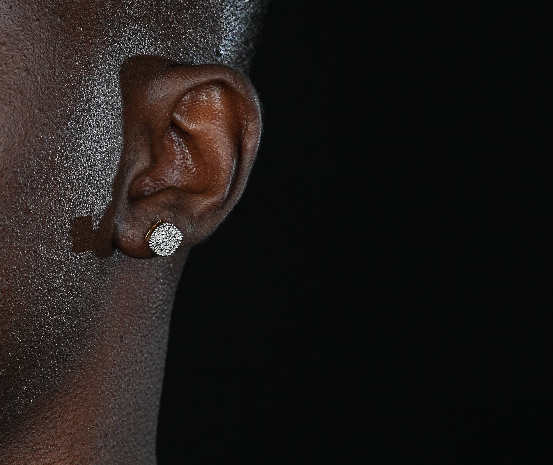 Shining Star Jewelry Hot Sale Baguette Zircon Men Hip Hop Iced Out Stud Earrings Shining Star Jewelry Hot Sale Baguette Zircon Men Hip Hop Iced Out Stud Earrings