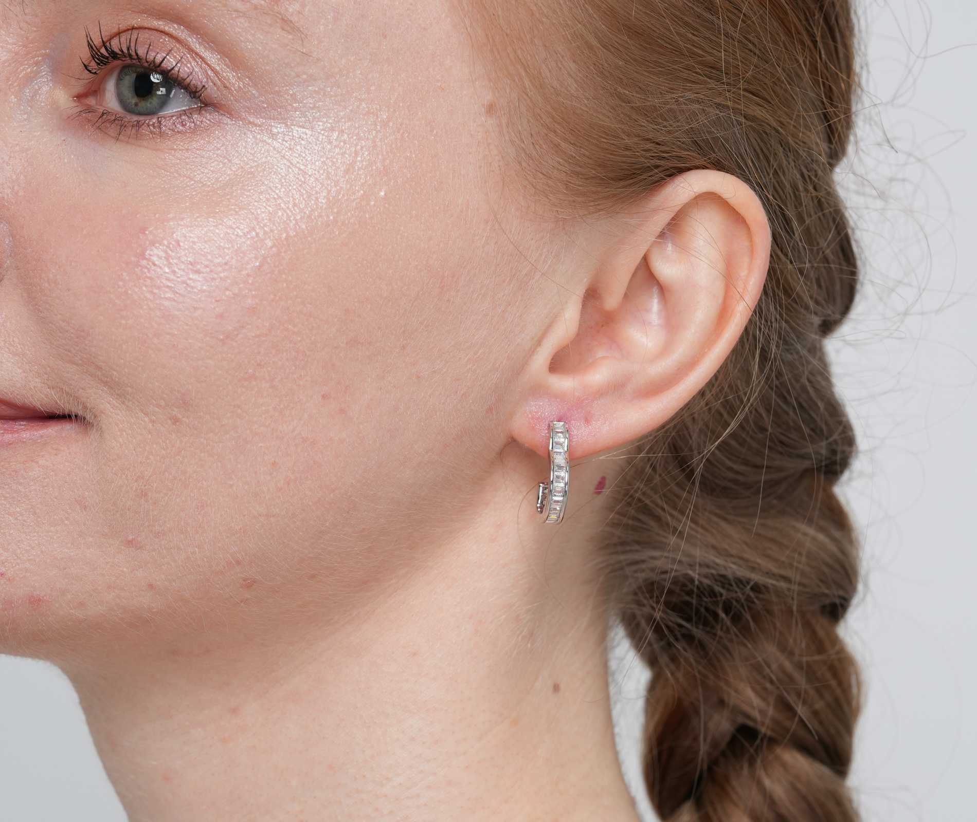 Shining Star Jewelry Unique Design Baguette Diamond CZ Women Heart Stud Earrings Shining Star Jewelry Unique Design Baguette Diamond CZ Women Heart Stud Earrings