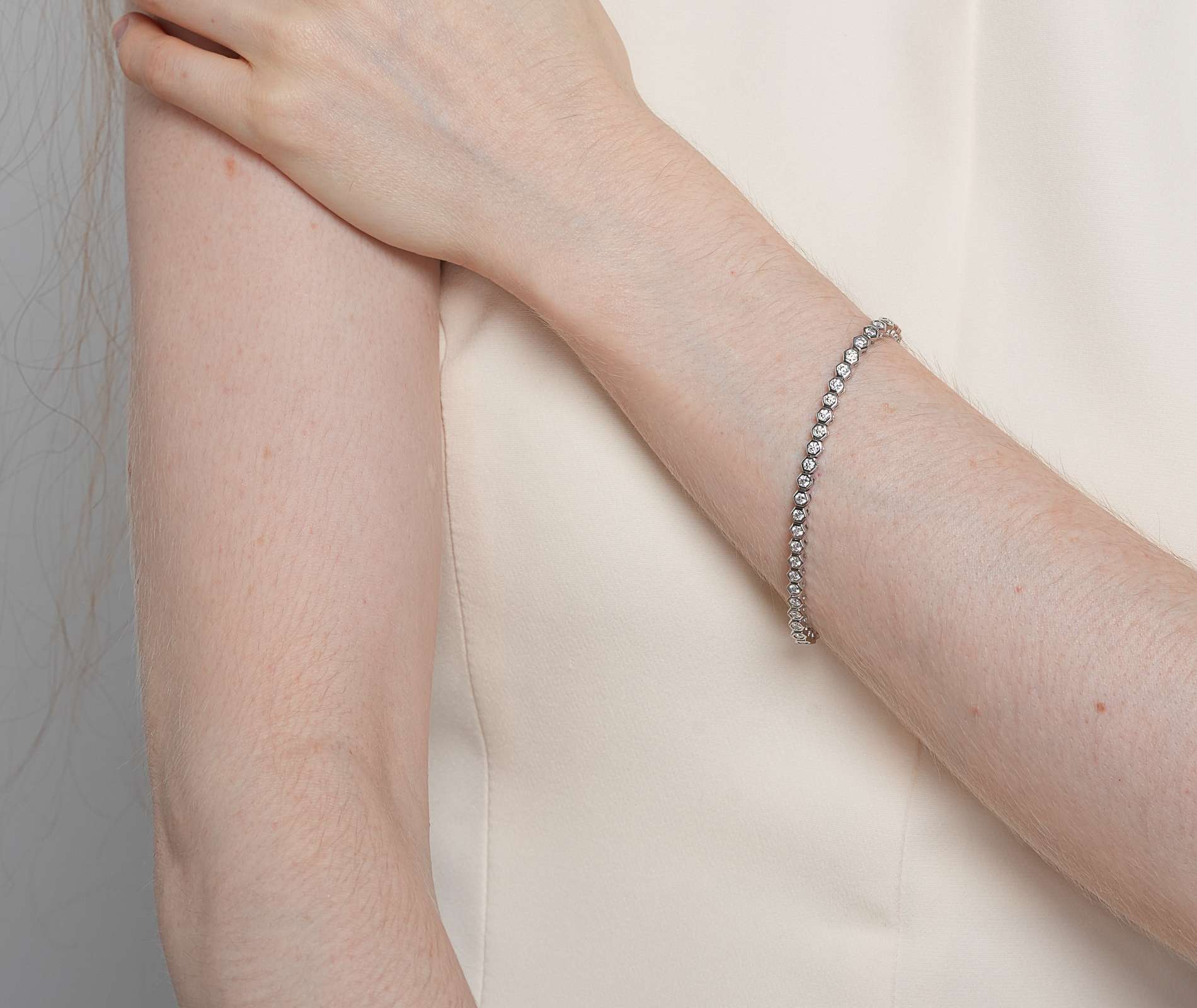 Shining Star Jewelry High Quality Moissanite Bezel Setting Tennis Bracelet Women