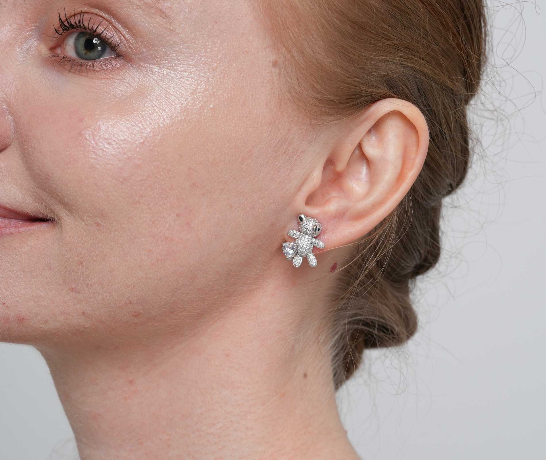 Shining Star Jewelry Women Trendy 925 Silver Iced Out CZ Tortoise Stud Earrings