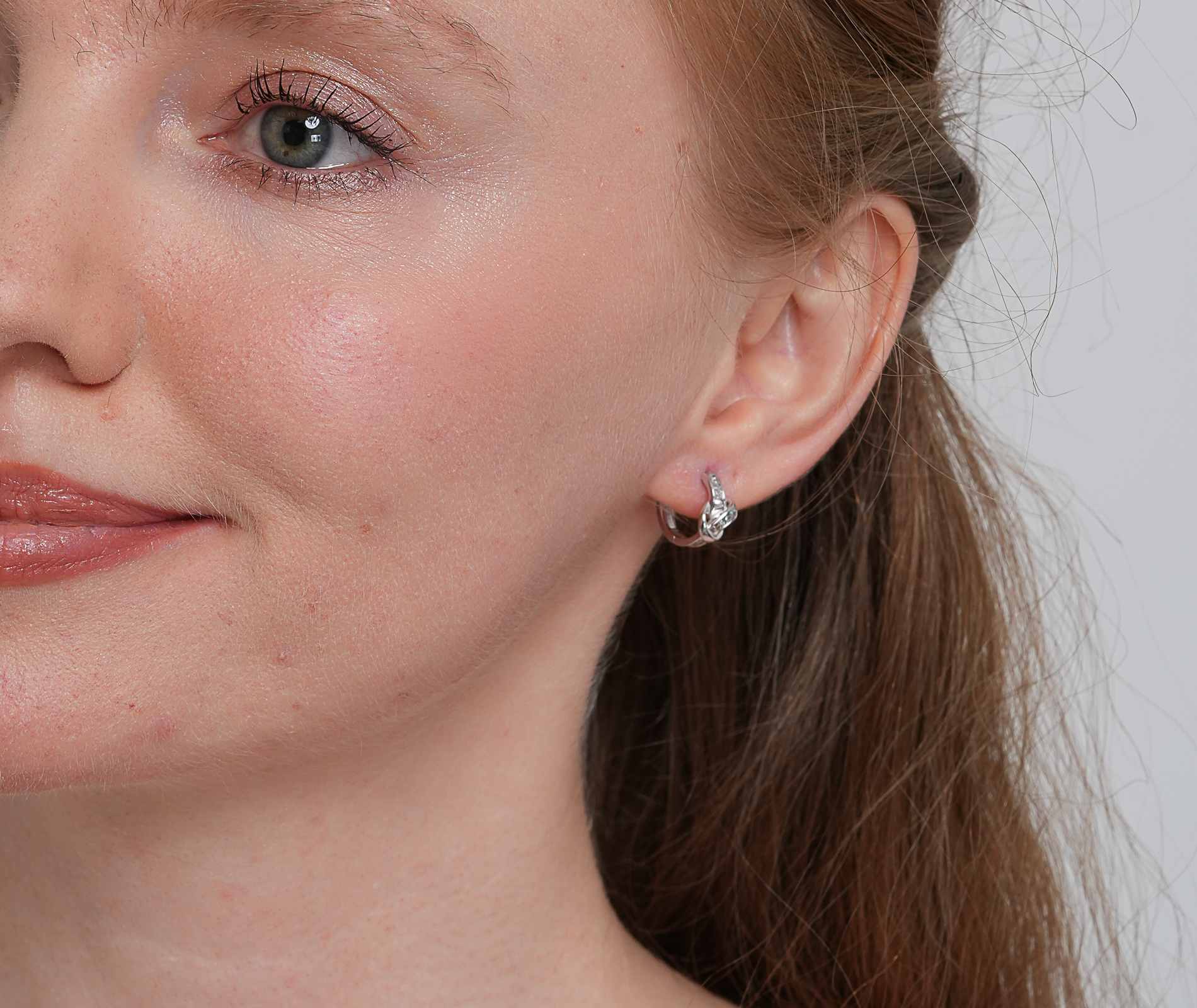 Shining Star Jewelry Fashion Trend 925 Silver Baguette Zircon Huggies Earrings