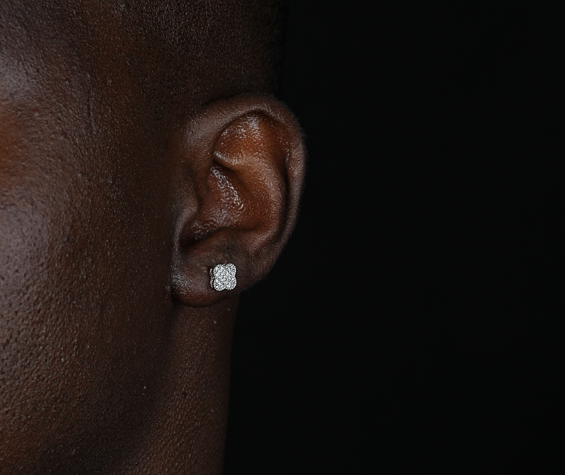 Shining Star Jewelry Platinum Moissanite Four Leaf Clover Shape Stud Earrings