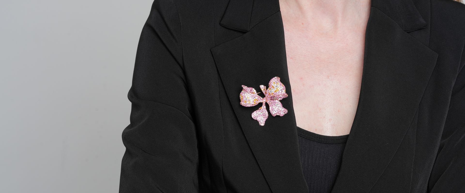 Shining Star Jewelry Charming 925 Silver Iced Out Colored Zircon Bow Brooch