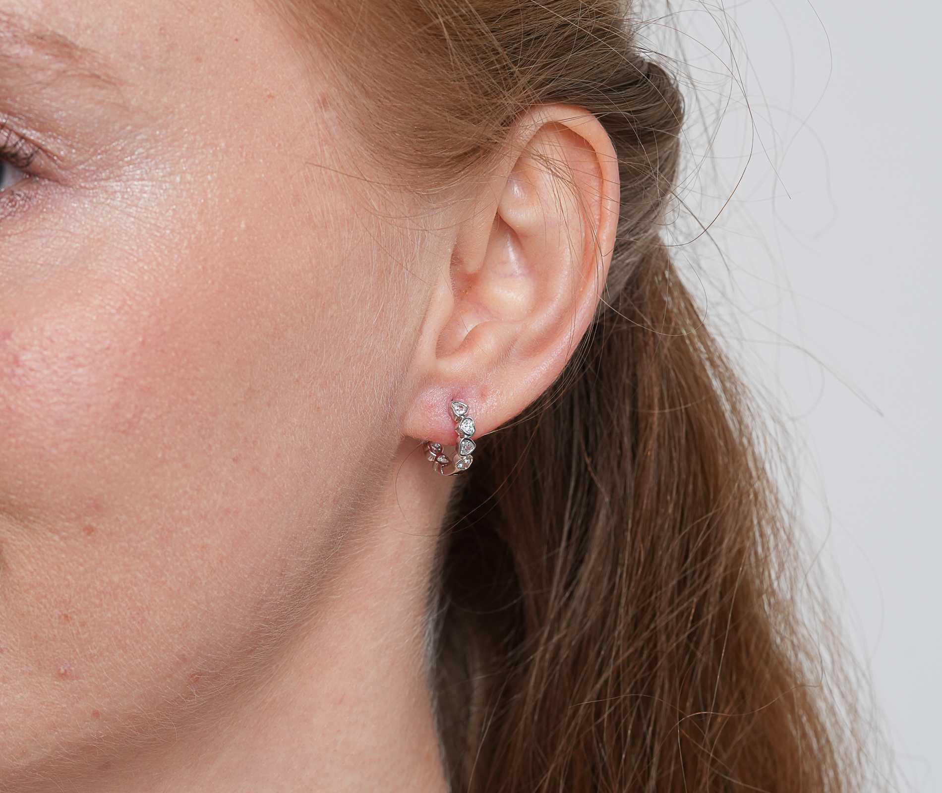 Shining Star Jewelry Fashionable Moissanite Princess Cut Huggies Earrings Women