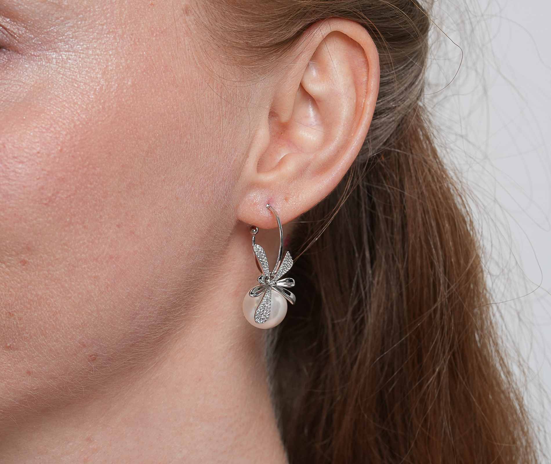 Shining Star Jewelry Sterling Silver Moissanite Flower Dangling Pearl Earrings