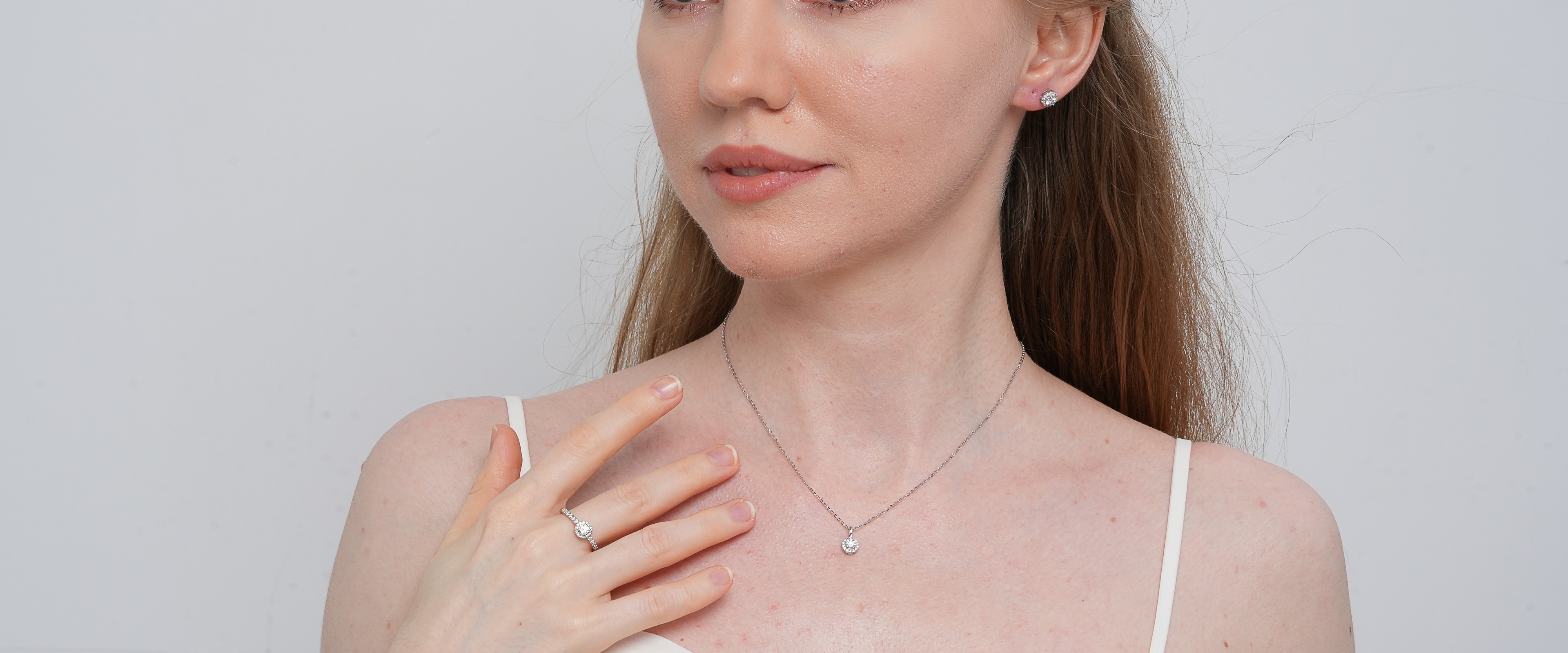 Shining Star Jewelry Women's Luxury Cubic Zirconia Halo Round Bridal Jewelry Set