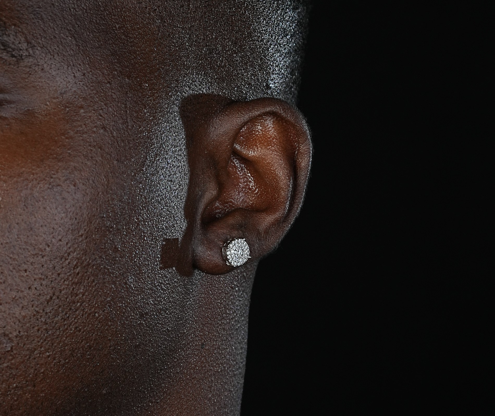 Shining Star Jewelry Hip Hop Platinum Plated Silver Moissanite Stud Earrings Shining Star Jewelry Hip Hop Platinum Plated Silver Moissanite Stud Earrings