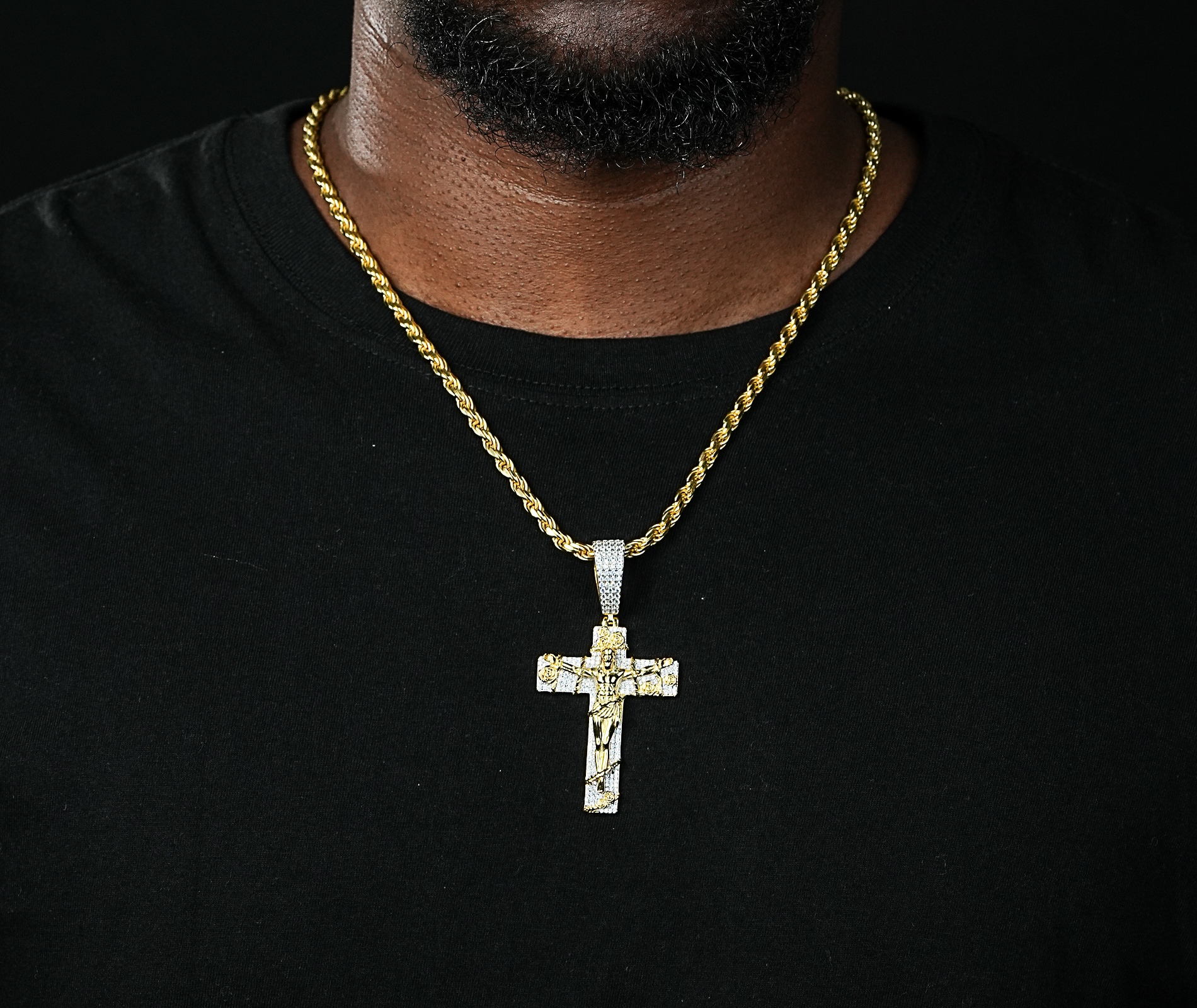 Shining Star Jewelry Christian Sterling Silver Crucifixion Jesus Cross Pendant