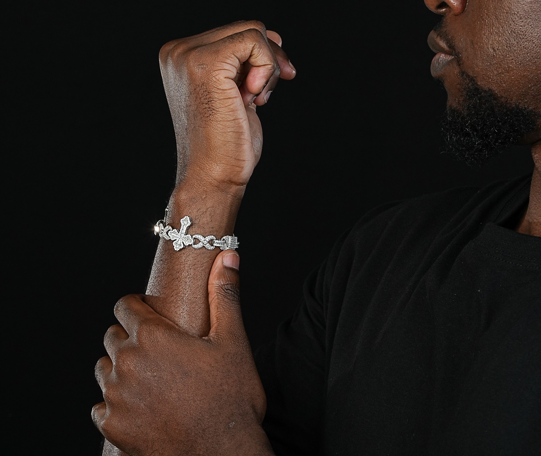 Shining Star Jewelry Baguette CZ Big Chunky Gothic Cross Infinity Link Bracelet