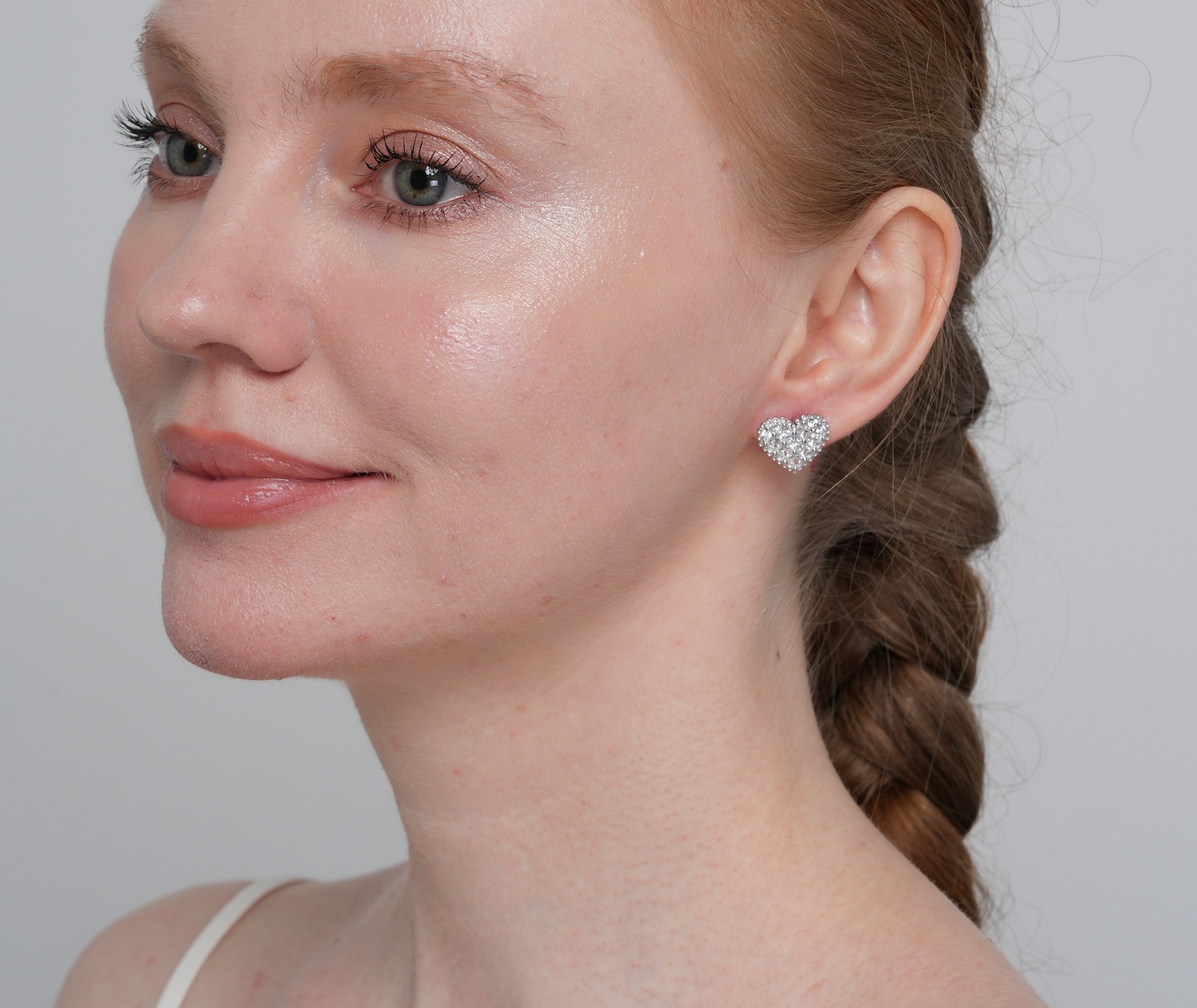 Shining Star Jewelry Women's 925 Silver Moissanite Princess Cut Heart Earrings