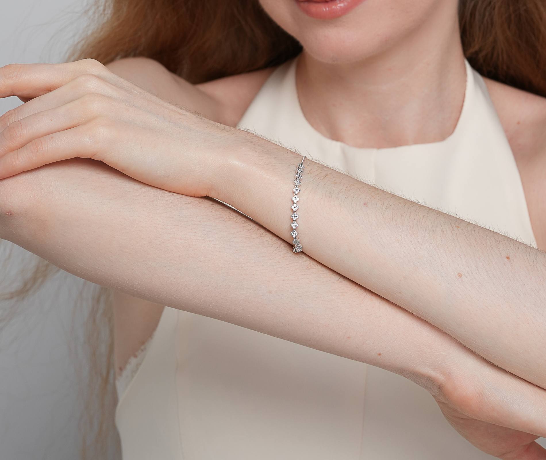 Shining Star Jewelry Adjustable Iced Out CZ Four Leaf Clover Fine Bracelet Women