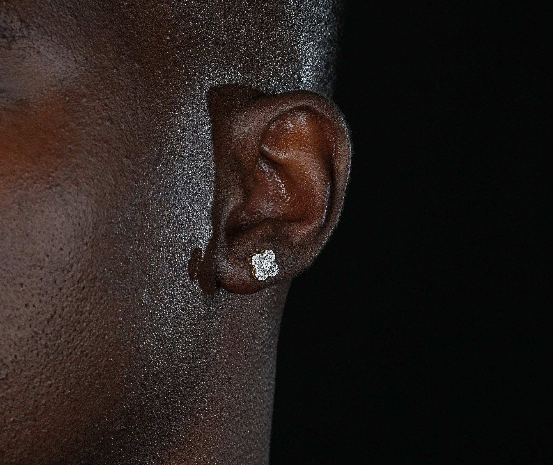 Shining Star Jewelry Iced Out High Quality Classic Fashion Lucky Clover Earrings