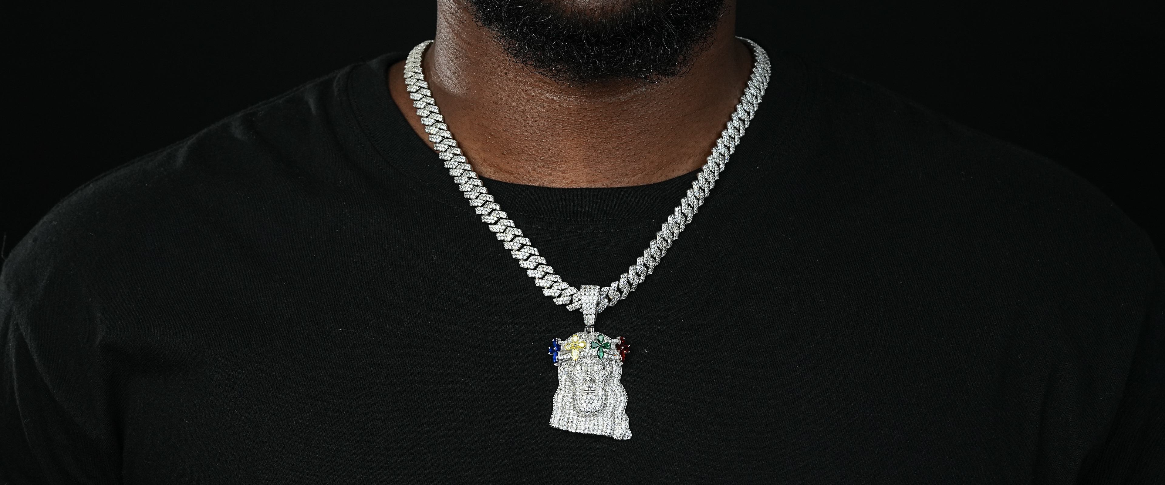 Shining Star Jewelry Fashion Design Colored Diamond Moissanite Jesus Pendant