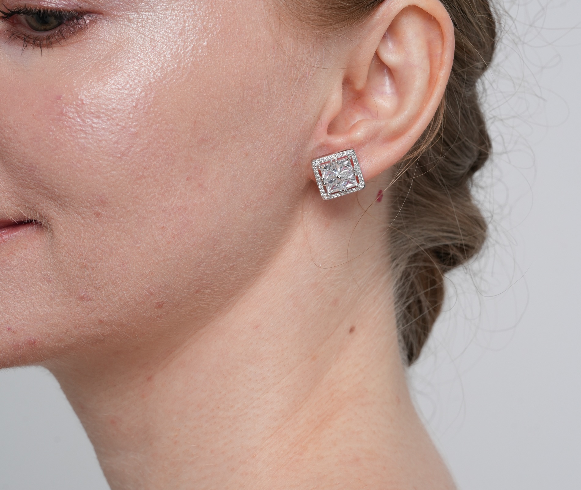 Shining Star Jewelry Women's Moissanite Princess Cut Square Shape Stud Earrings