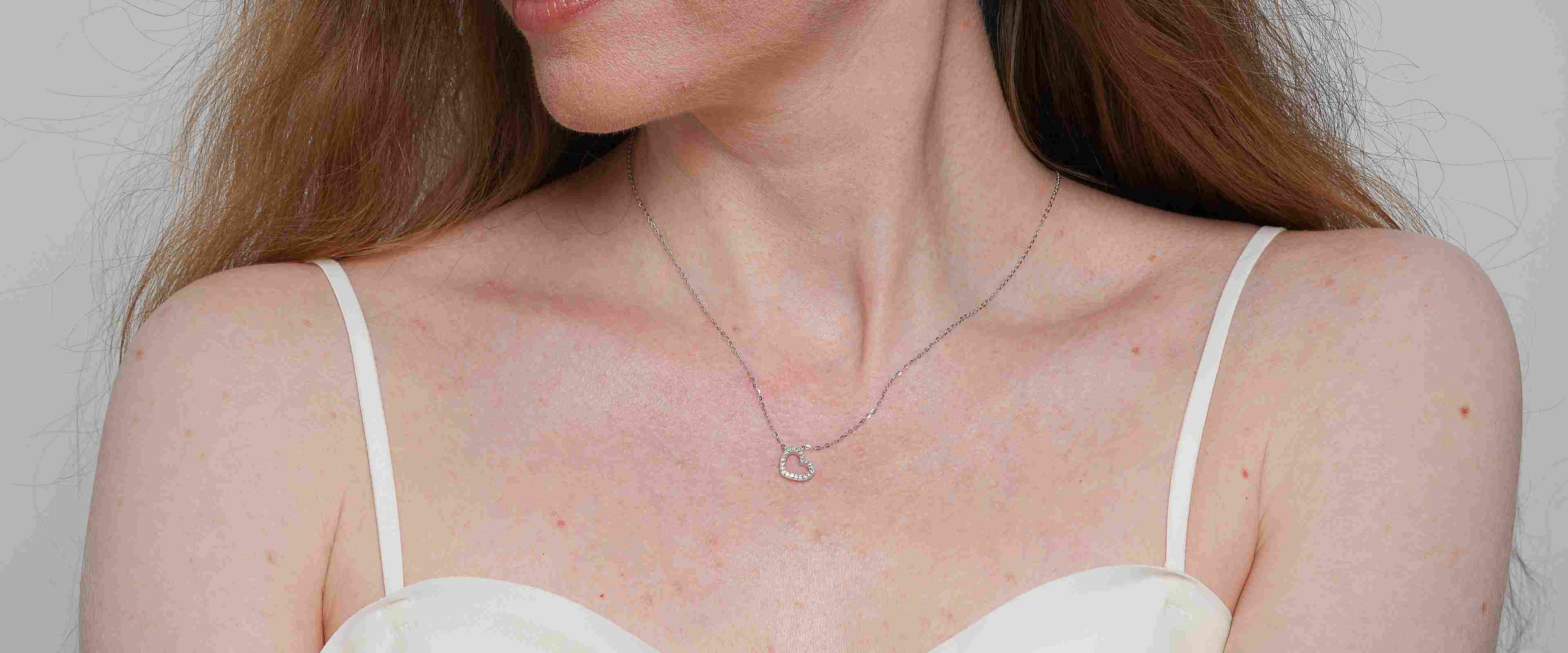 Shining Star Jewelry Lover Gift Zircon Hollow Heart Pendant Fine Necklace Women