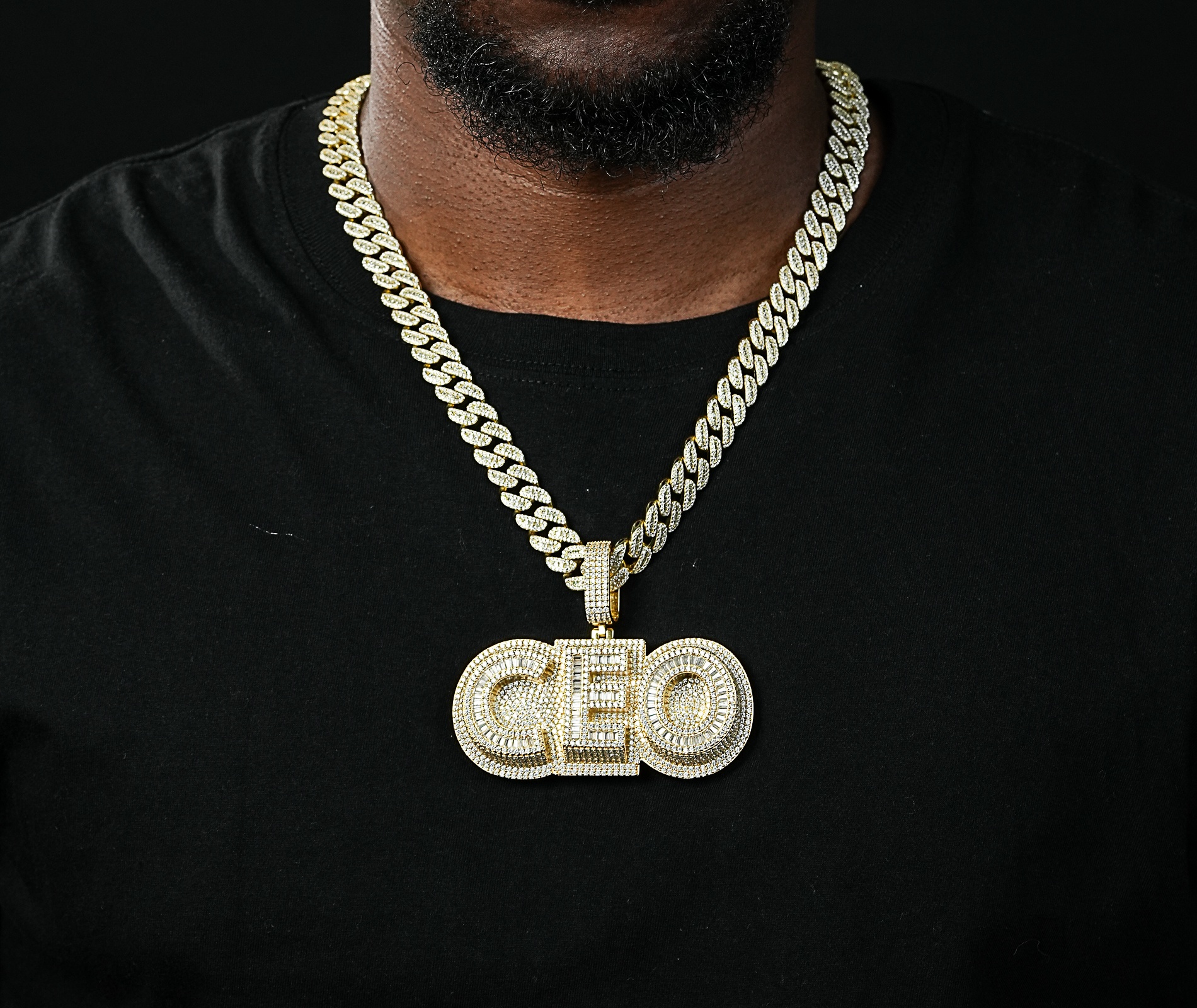 Shining Star Jewelry Custom Mens Gold Plated Zircon Solid Initials CEO Pendant