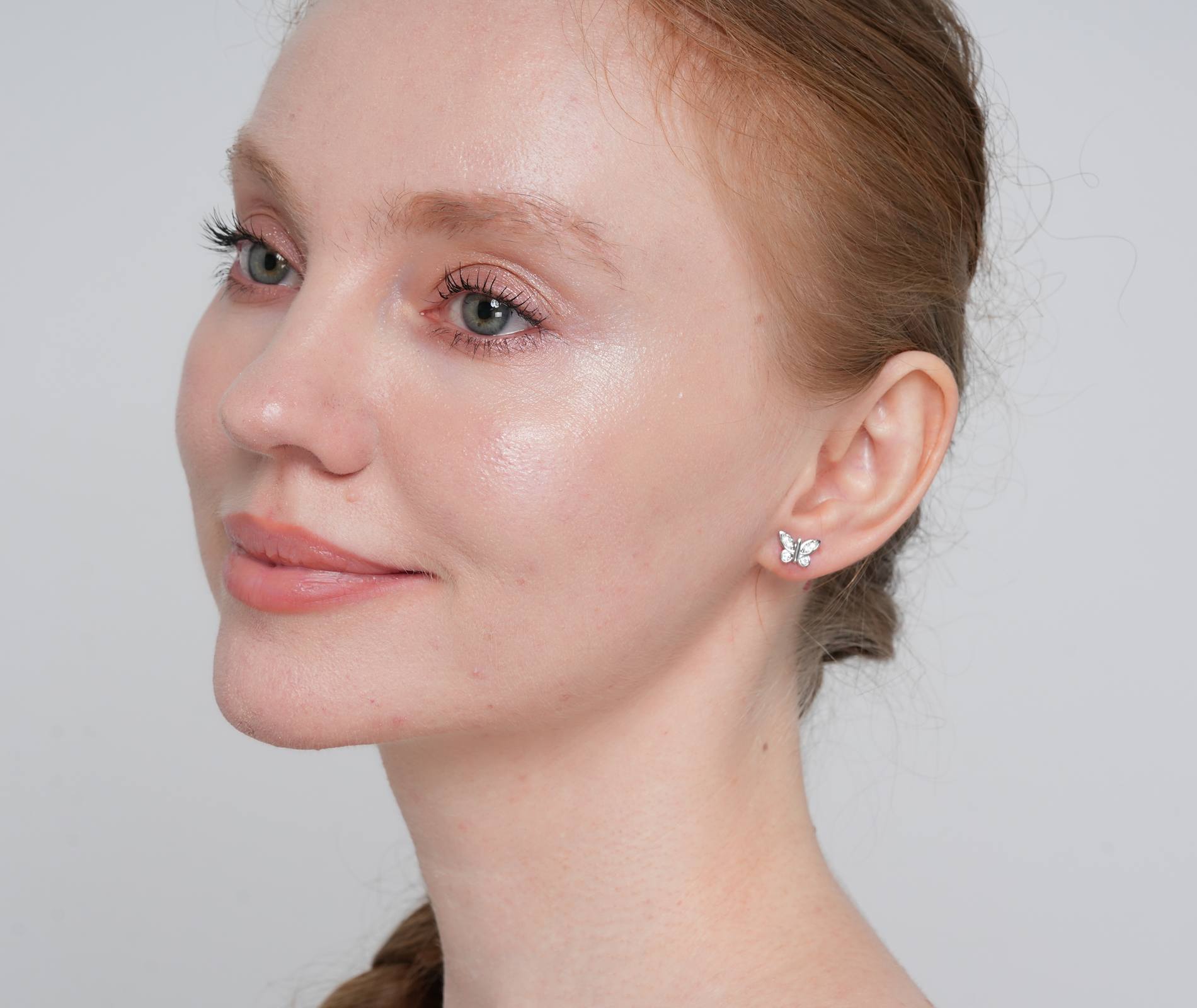 Shining Star Jewelry Women's Sterling Silver Moissanite Butterfly Stud Earrings Shining Star Jewelry Women's Sterling Silver Moissanite Butterfly Stud Earrings