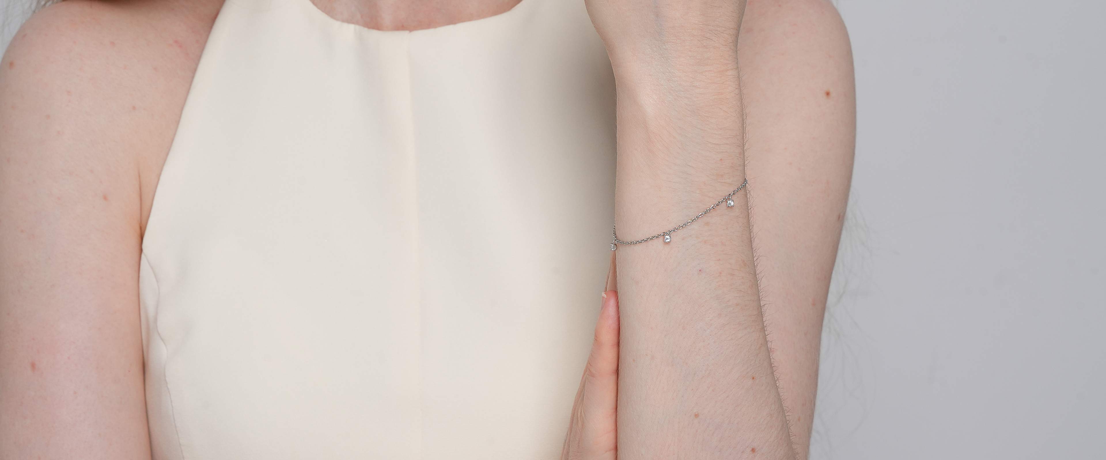 Shining Star Jewelry Cubic Zirconia Adjustable Women's Rhodium Fine Bracelet Shining Star Jewelry Cubic Zirconia Adjustable Women's Rhodium Fine Bracelet