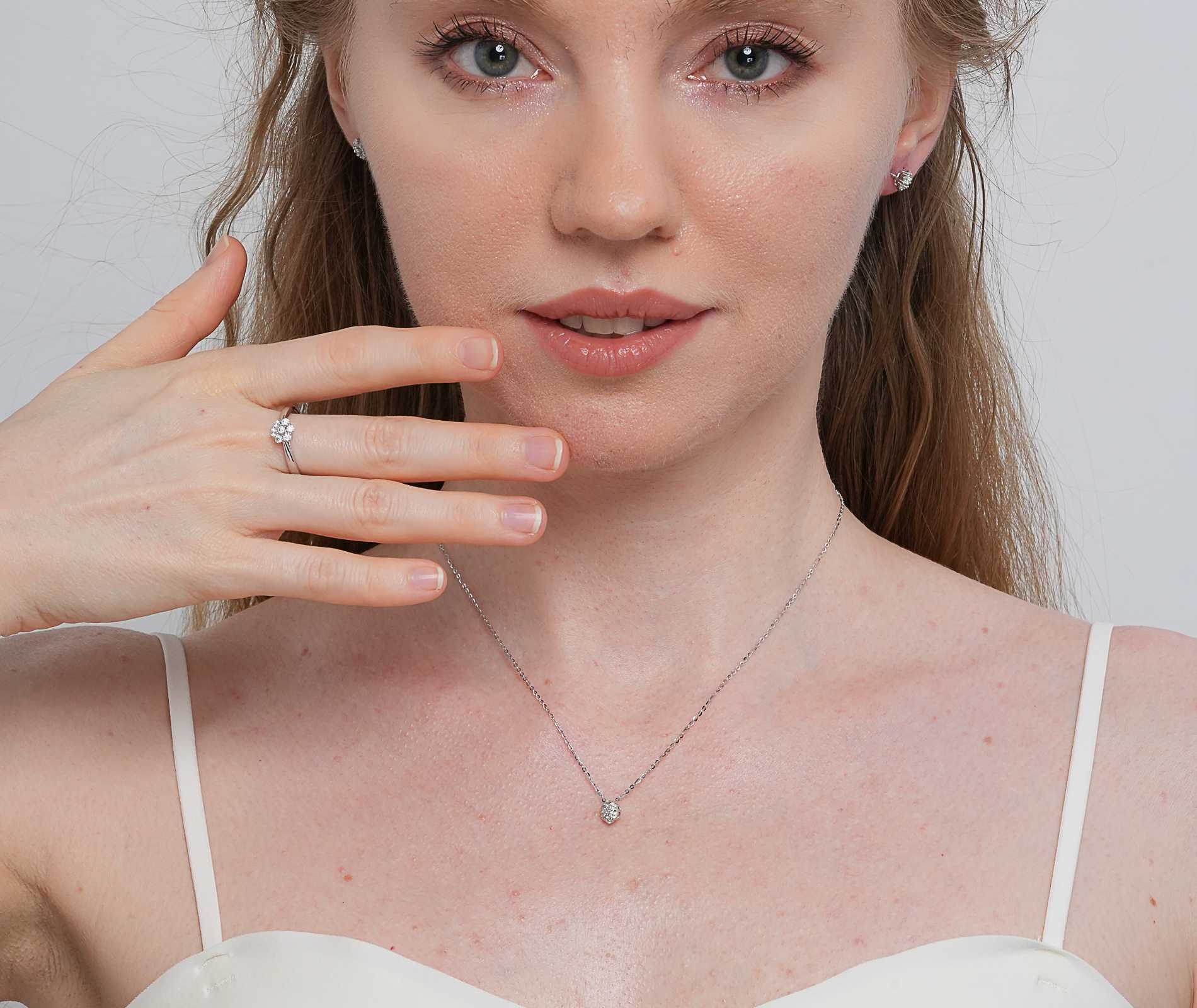 Shining Star Jewelry Cluster Rings Stud Earrings And Necklace Jewelry Set