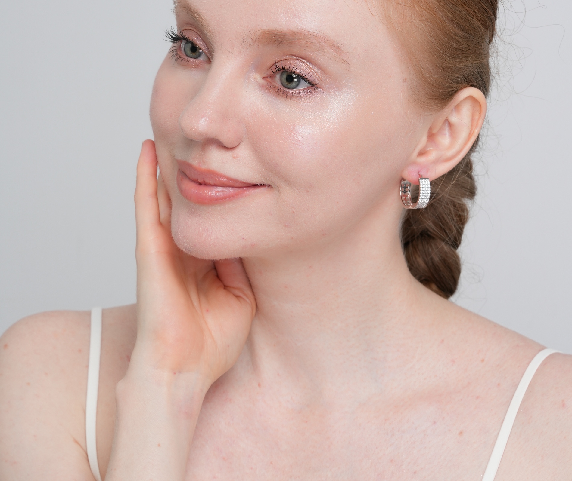 Shining Star Jewelry Fashion Trend 925 Silver Moissanite Huggies Earrings Women Shining Star Jewelry Fashion Trend 925 Silver Moissanite Huggies Earrings Women