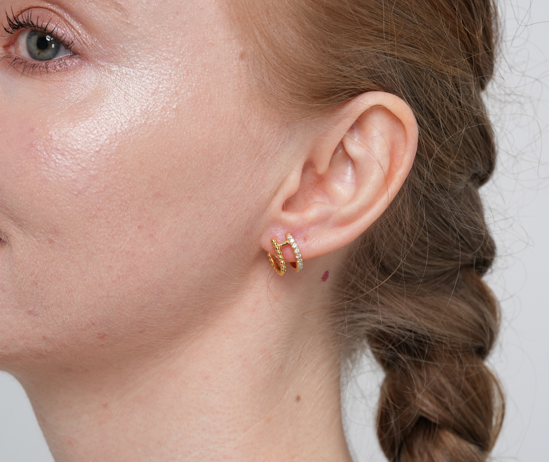 Shining Star Jewelry Women 14K Gold Plated Zircon Double Circle Huggies Earrings Shining Star Jewelry Women 14K Gold Plated Zircon Double Circle Huggies Earrings