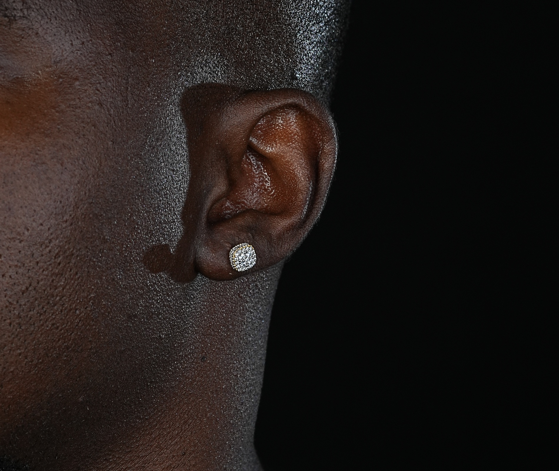 Shining Star Jewelry High Quality Micro Pave Cubic Zirconia Silver Stud Earrings