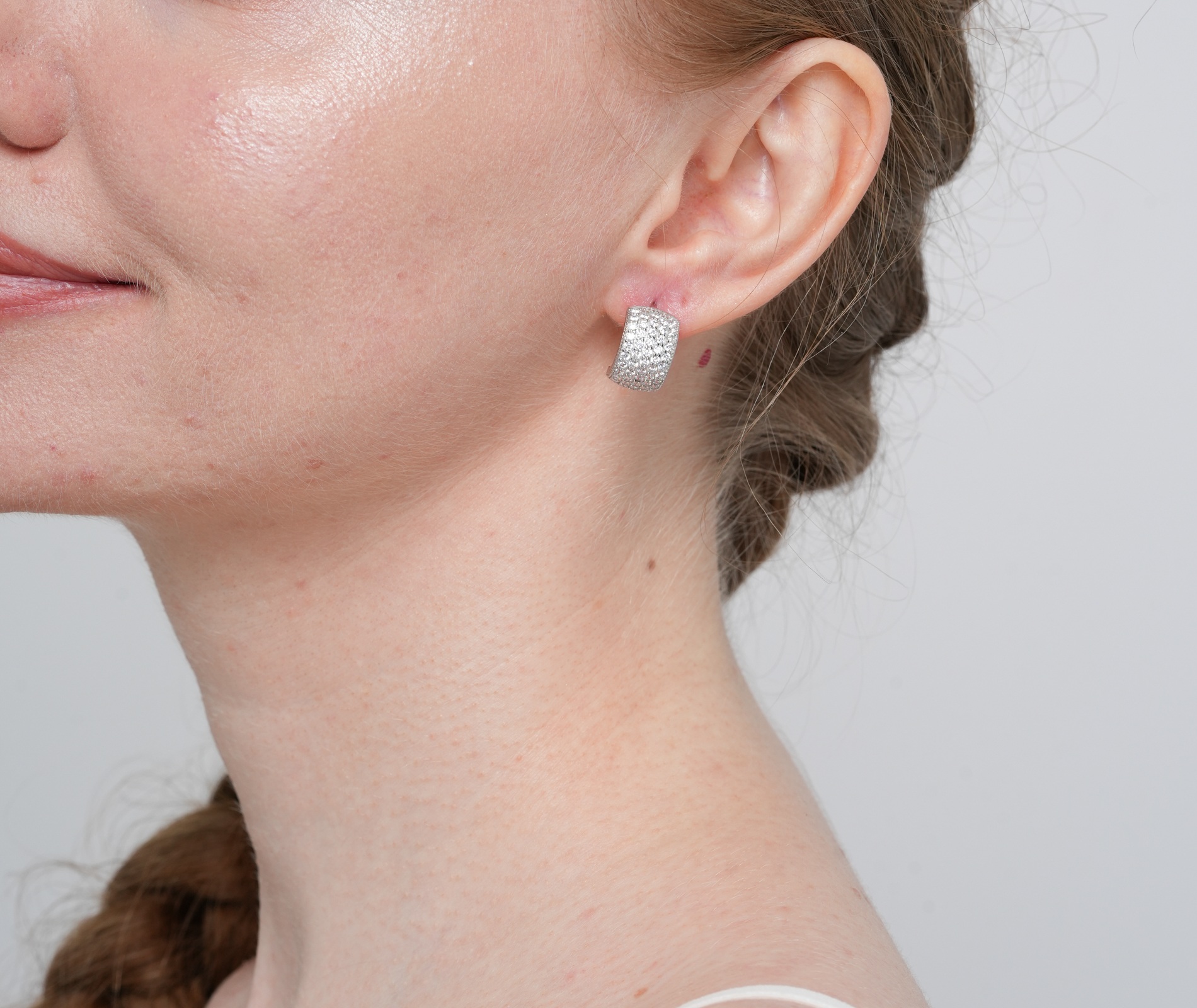 Shining Star Jewelry Charming Full Diamond Zircon Iced Out Women's Stud Earrings Shining Star Jewelry Charming Full Diamond Zircon Iced Out Women's Stud Earrings