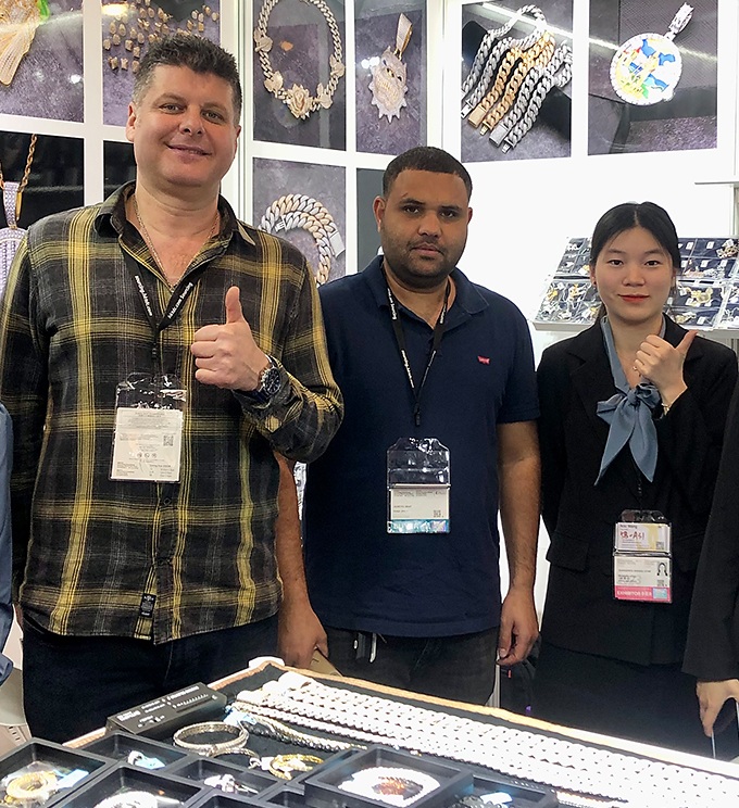 China Hip Hop Jewelry Wholesale Supplier, Manufacturer, and Factory