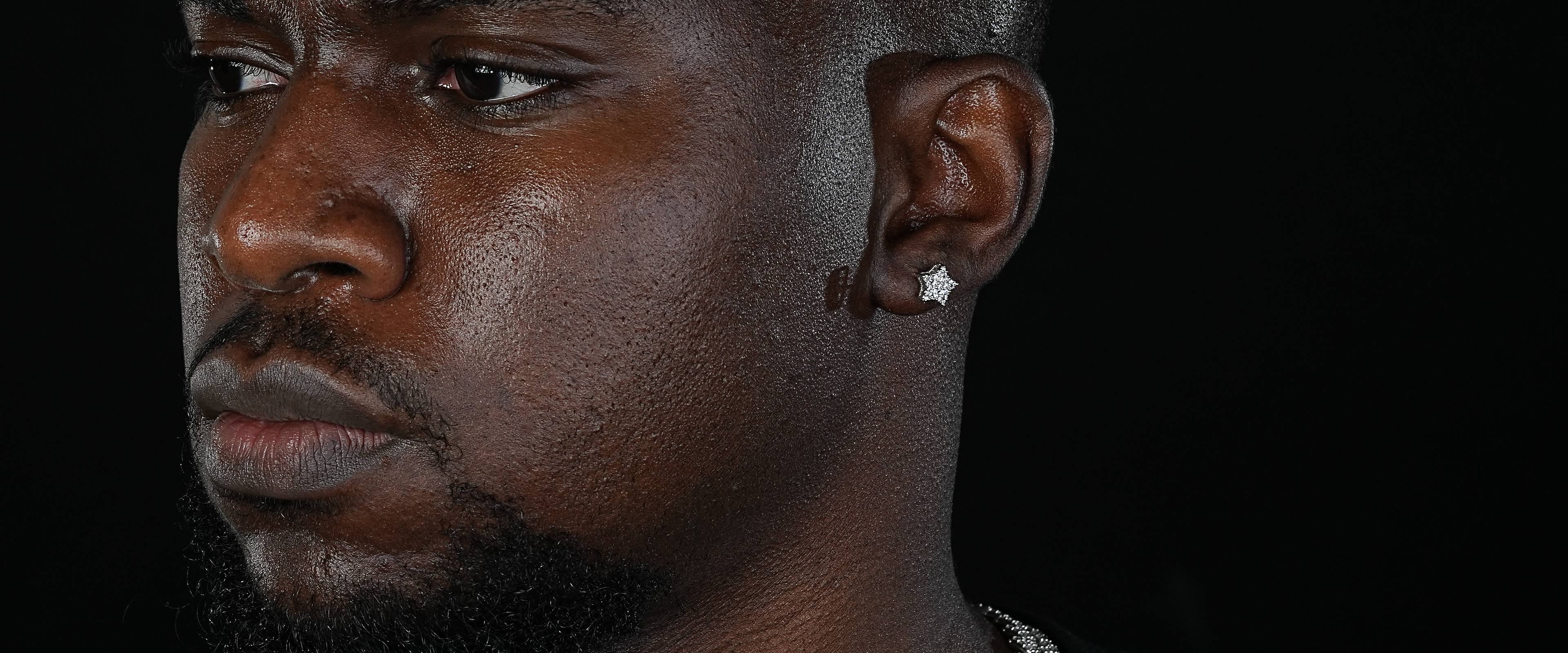 Shining Star Jewelry High Quality Micro Pave Zircon Mens Iced Out Star Earrings