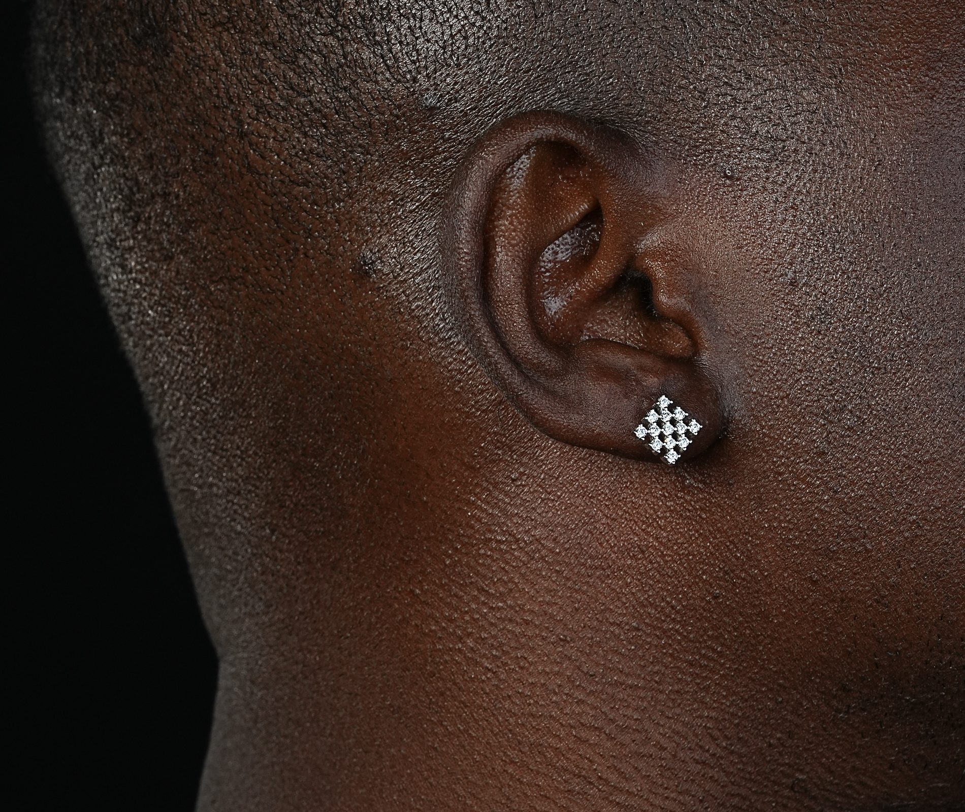 Shining Star Jewelry Unique Design Hip Hop Men Moissanite Hollow Stud Earrings